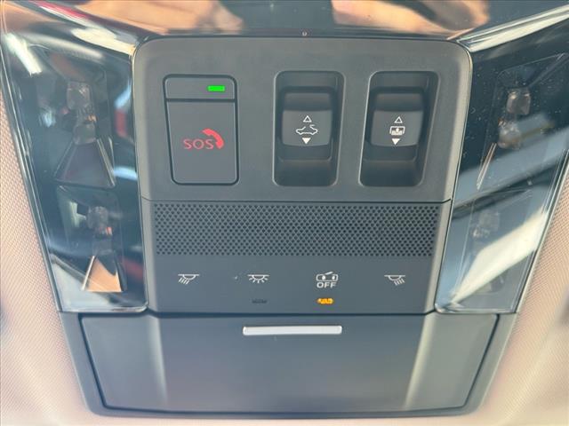 2025 Mitsubishi Outlander SEL Platinum Edition