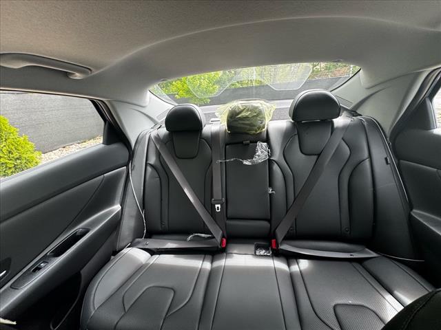 2025 Hyundai ELANTRA Hybrid Limited