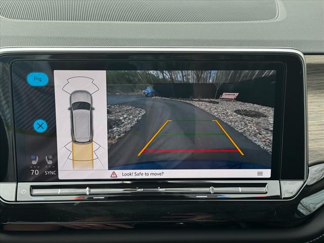 2025 Volkswagen Atlas SEL 4Motion