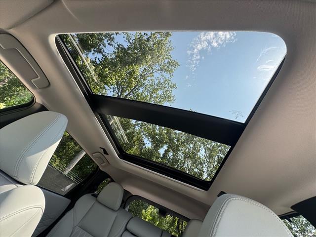 2025 Mitsubishi Outlander SEL Platinum Edition