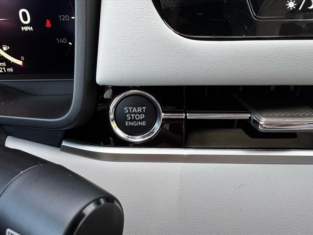 2025 Mitsubishi Outlander SEL Platinum Edition
