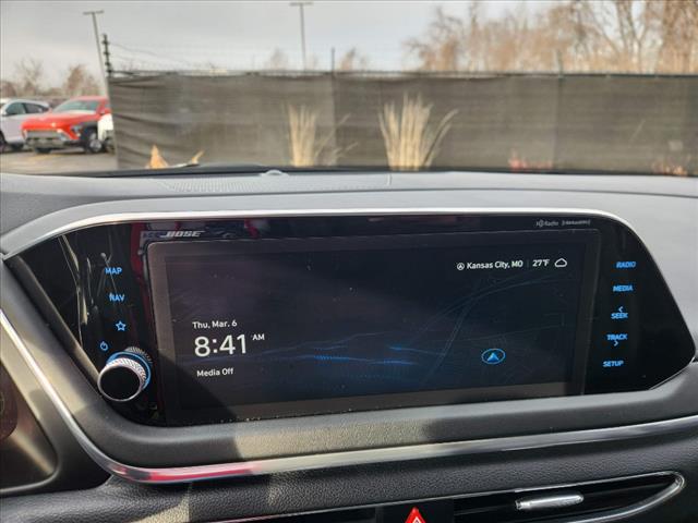 2023 Hyundai SONATA Hybrid Limited