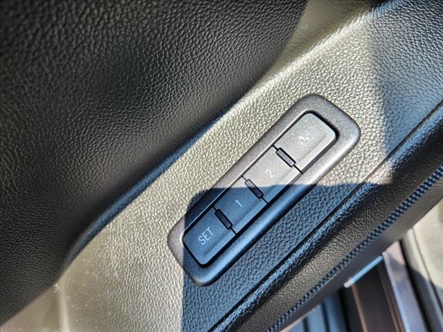 2017 GMC Yukon XL SLT