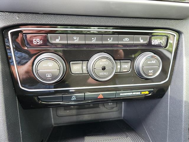 2022 Volkswagen Atlas Cross Sport V6 SEL 4Motion