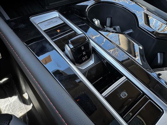 2025 Volkswagen Atlas Peak Edition 4Motion