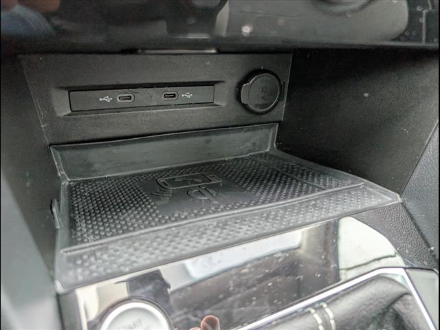2024 Volkswagen Taos SE 4Motion