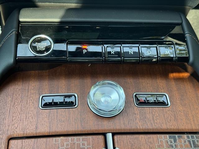 2025 Lincoln Navigator Black Label