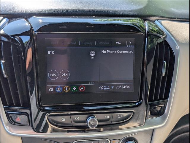2022 Chevrolet Traverse LT Leather