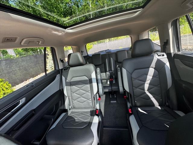 2025 Volkswagen Atlas Peak Edition 4Motion