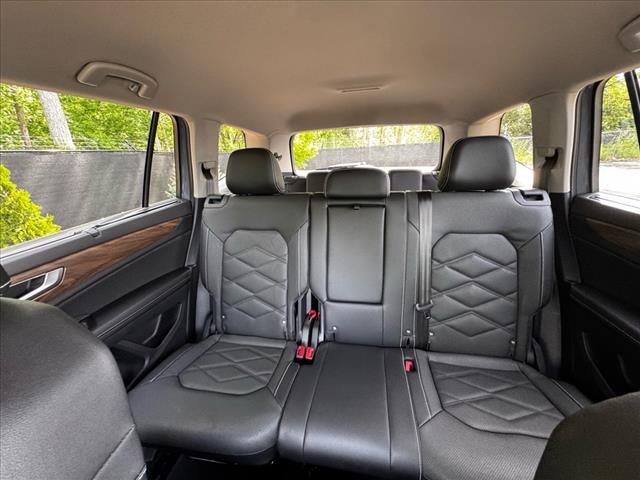 2025 Volkswagen Atlas SE 4Motion