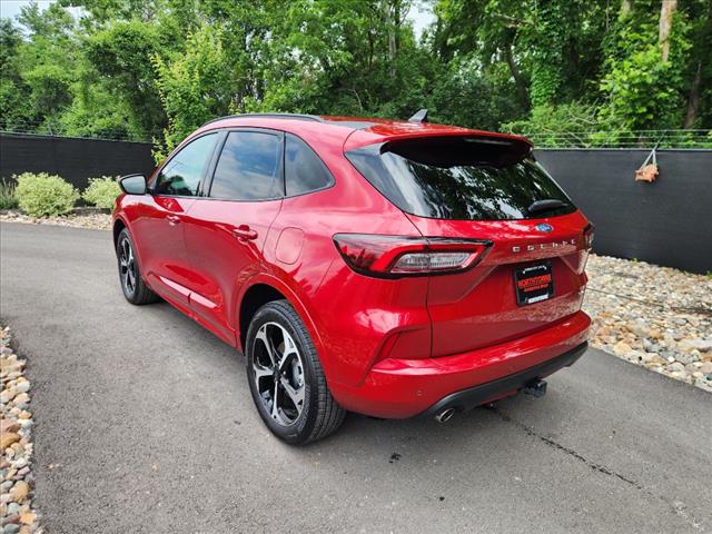 2023 Ford Escape ST-Line Select