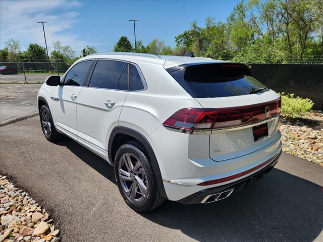 2024 Volkswagen Atlas Cross Sport SEL R-Line 4Motion