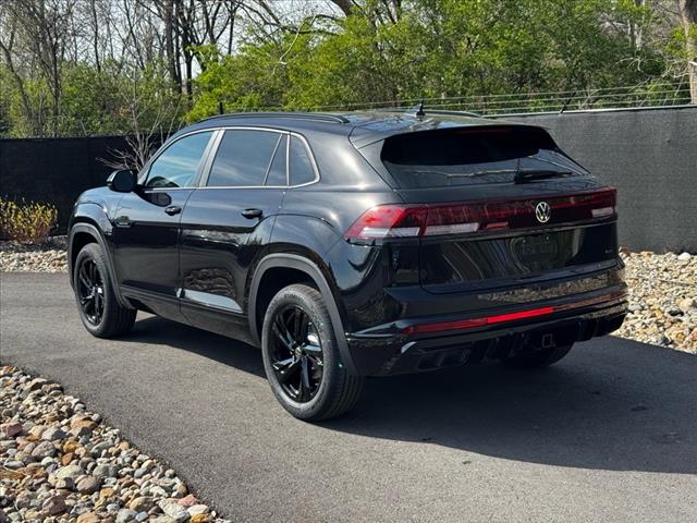 2025 Volkswagen Atlas Cross Sport SEL R-Line Black 4Motion