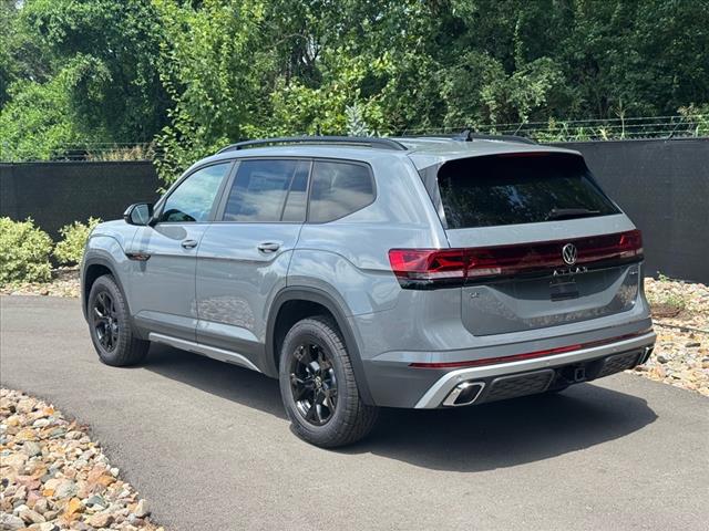 2025 Volkswagen Atlas Peak Edition 4Motion