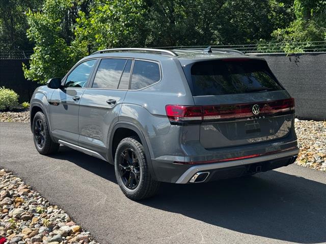 2025 Volkswagen Atlas Peak Edition 4Motion