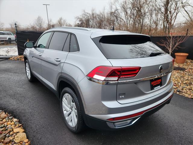 2021 Volkswagen Atlas Cross Sport 2.0T SE 4Motion