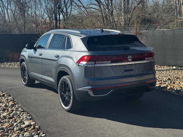 2025 Volkswagen Atlas Cross Sport SE 4Motion
