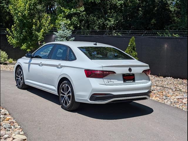 2024 Volkswagen Jetta Sport