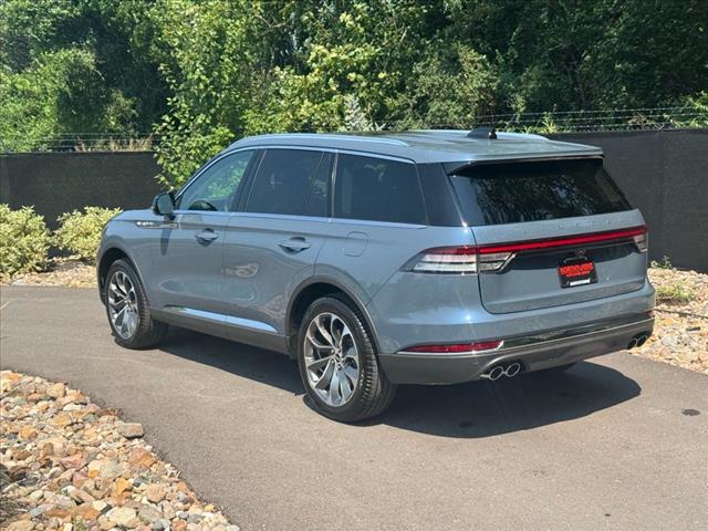2025 Lincoln Aviator Premiere
