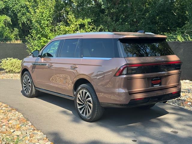2025 Lincoln Navigator Black Label