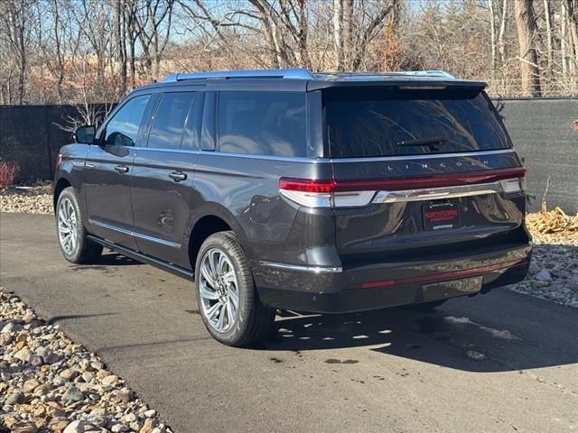 2024 Lincoln Navigator L Reserve