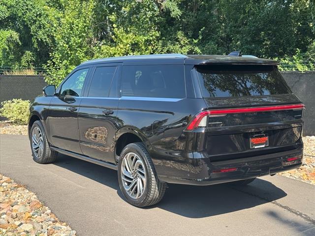 2025 Lincoln Navigator L Reserve