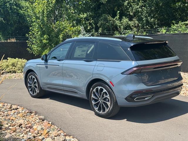 2025 Lincoln Nautilus Hybrid Reserve