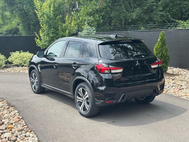 2025 Mitsubishi Outlander Sport SE