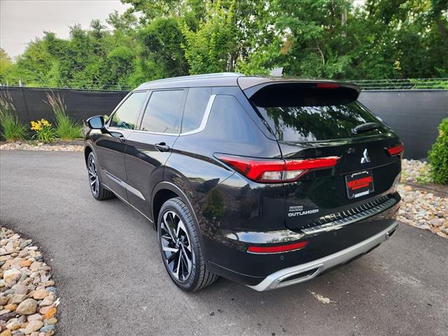 2023 Mitsubishi Outlander 40th Anniversary