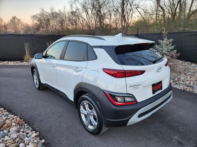 2022 Hyundai KONA SEL