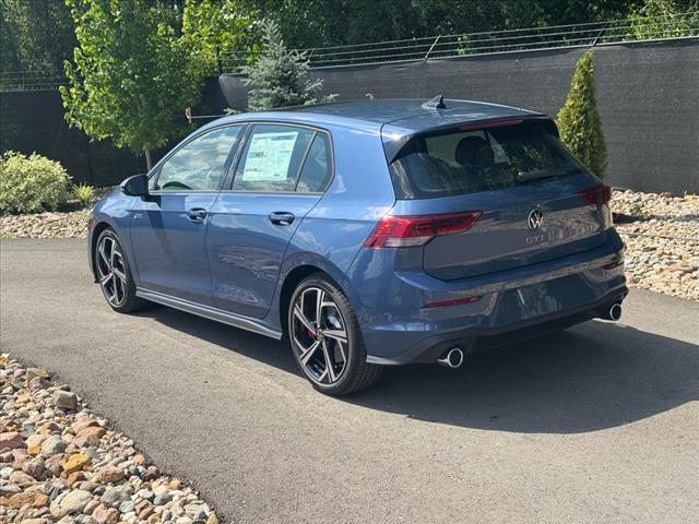 2025 Volkswagen Golf GTI SE