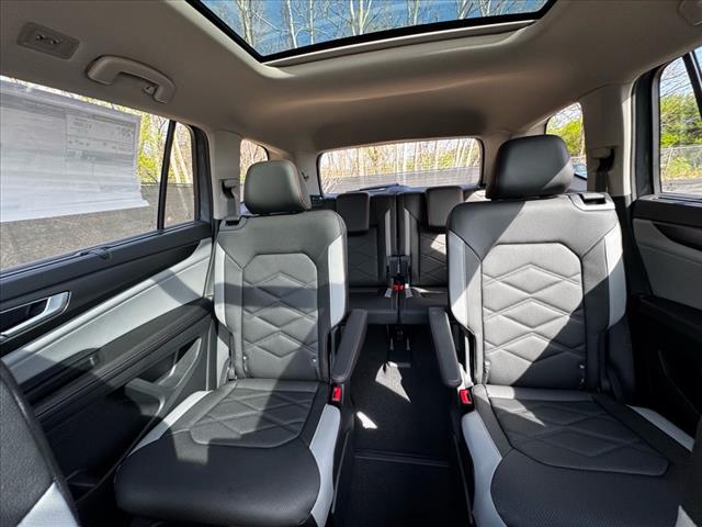 2025 Volkswagen Atlas Peak Edition 4Motion