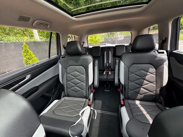 2025 Volkswagen Atlas Peak Edition 4Motion