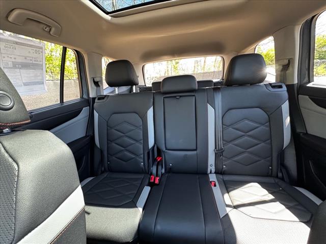 2025 Volkswagen Atlas Peak Edition 4Motion