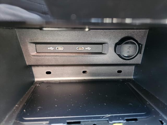 2024 Volkswagen Taos SEL 4Motion