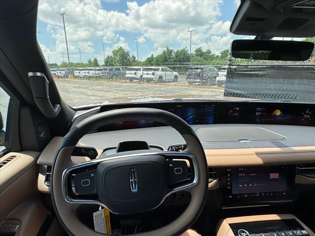 2025 Lincoln Navigator L Black Label