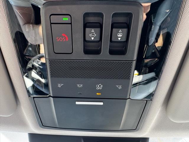 2025 Mitsubishi Outlander SEL Platinum Edition