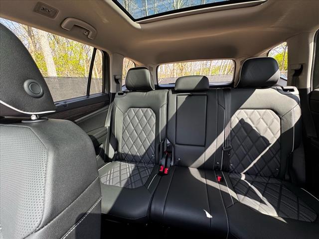 2025 Volkswagen Atlas SEL Premium R-Line 4Motion
