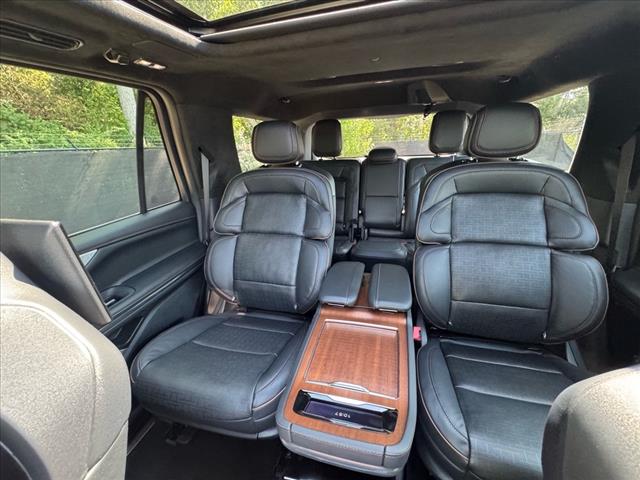 2025 Lincoln Navigator Black Label
