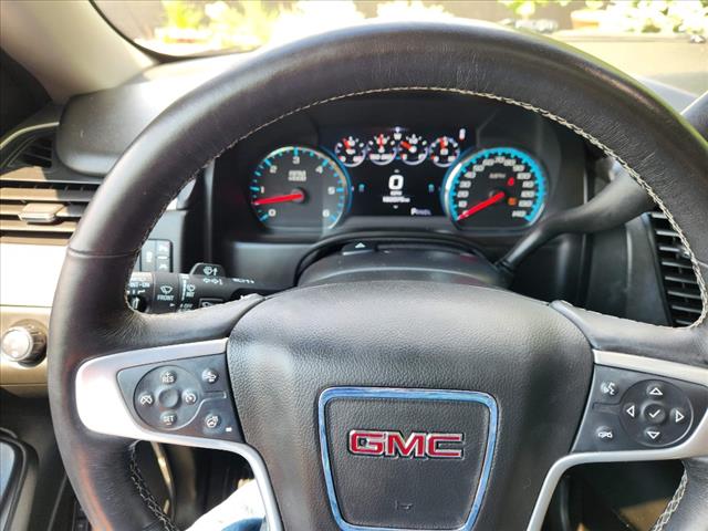 2017 GMC Yukon XL SLT