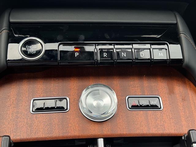 2025 Lincoln Navigator Black Label