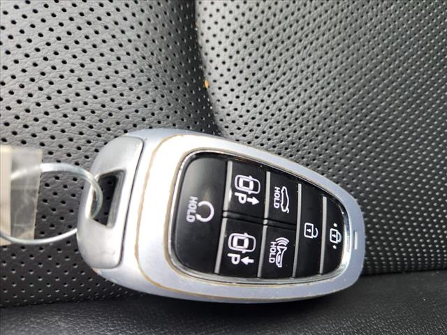 2023 Hyundai SONATA Hybrid Limited