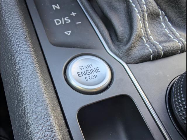 2022 Volkswagen Atlas Cross Sport V6 SEL Premium R-Line 4Motion