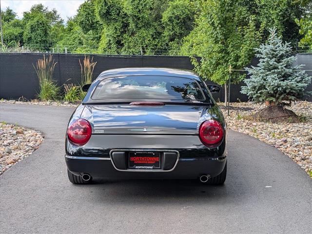 2005 Ford Thunderbird Deluxe
