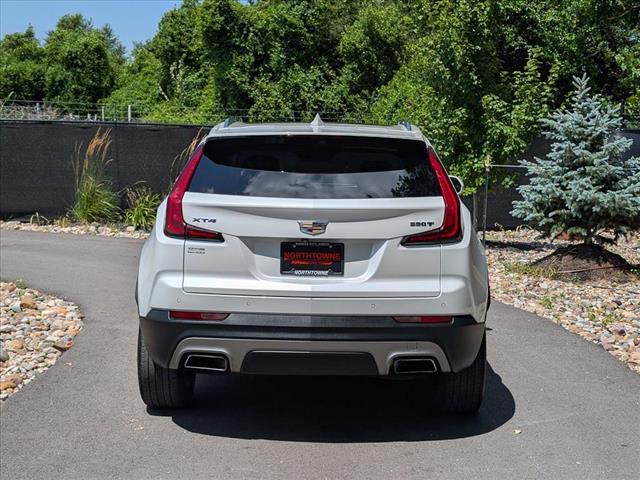 2020 Cadillac XT4 Premium Luxury