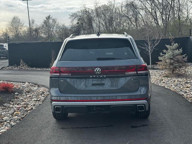 2025 Volkswagen Atlas Peak Edition 4Motion
