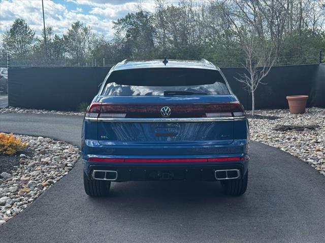 2025 Volkswagen Atlas Cross Sport SEL Premium R-Line 4Motion