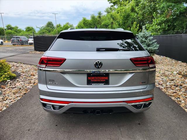 2022 Volkswagen Atlas Cross Sport V6 SEL Premium R-Line 4Motion