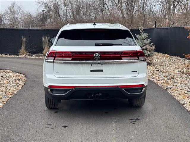 2025 Volkswagen Atlas Cross Sport SE 4Motion