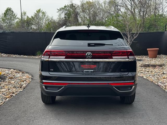 2025 Volkswagen Atlas Cross Sport SE 4Motion